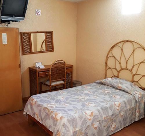 Hotel Canada تولوكا المظهر الخارجي الصورة